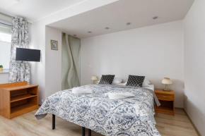 New Slavia Apartments Promenada Gwiazd by the Beach by Noclegi Renters